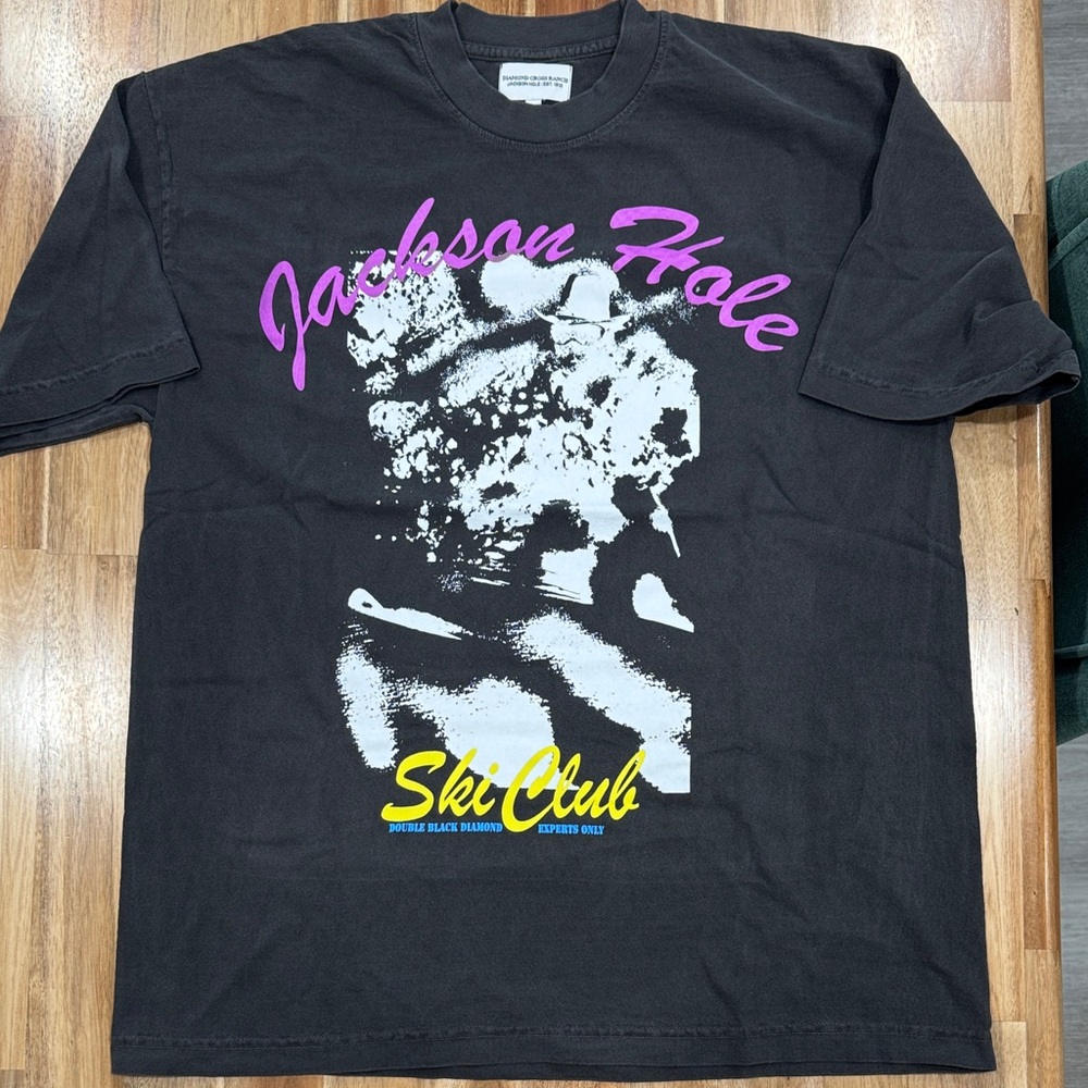 Diamond Cross Ranch Jackson Hole Ski Club Graphic Tee - Black